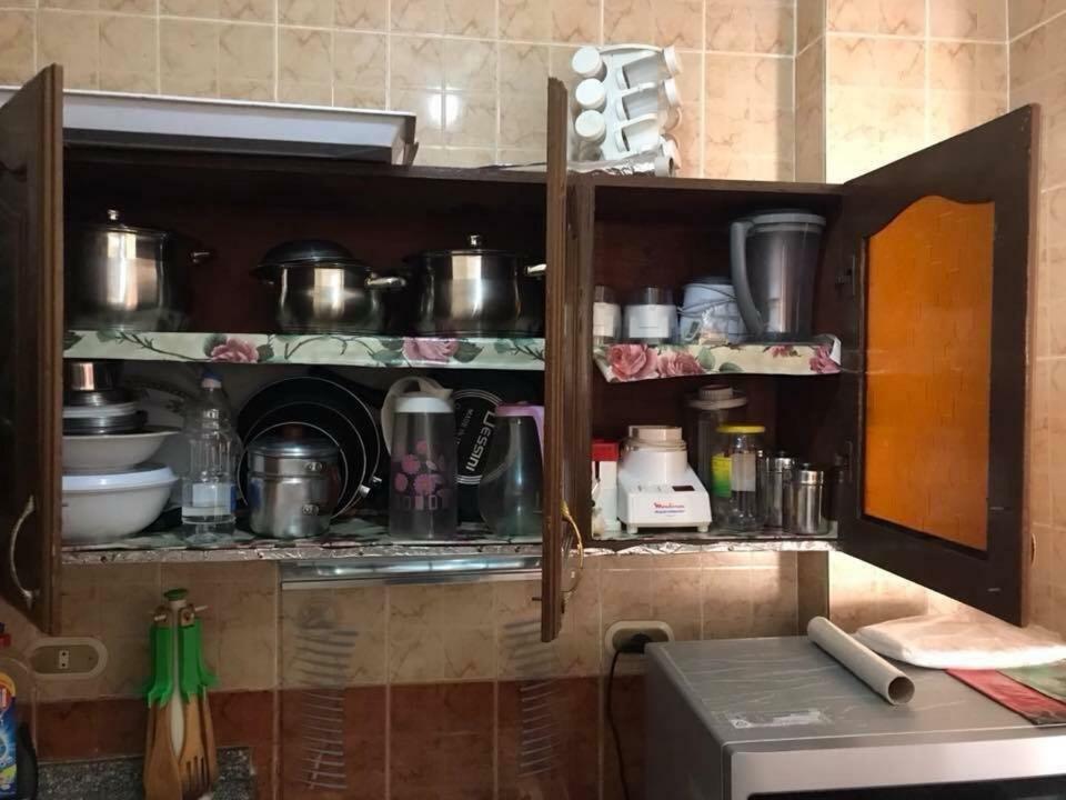 Cozy New 2 Bd Amazing Beach View Next To Hilton Hotel Family Only !العائلات فقط Александрія Екстер'єр фото