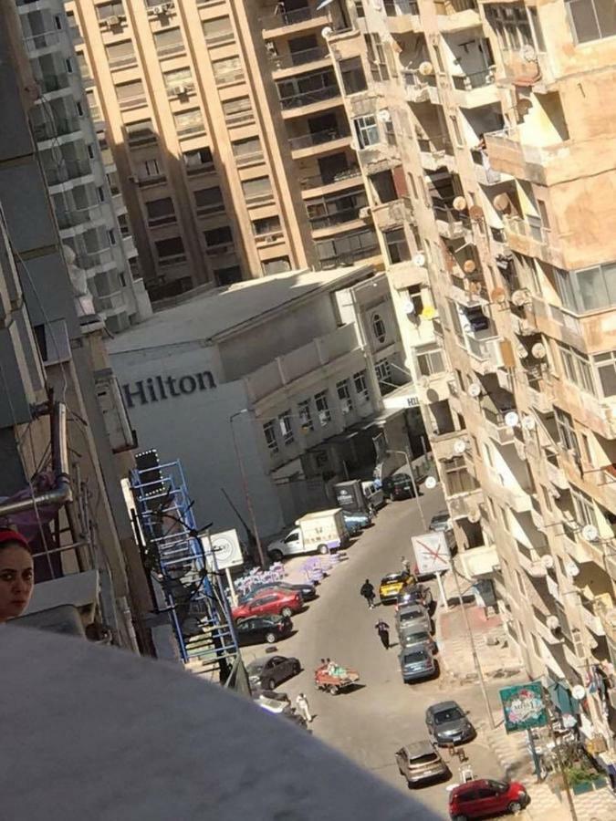 Cozy New 2 Bd Amazing Beach View Next To Hilton Hotel Family Only !العائلات فقط Александрія Екстер'єр фото